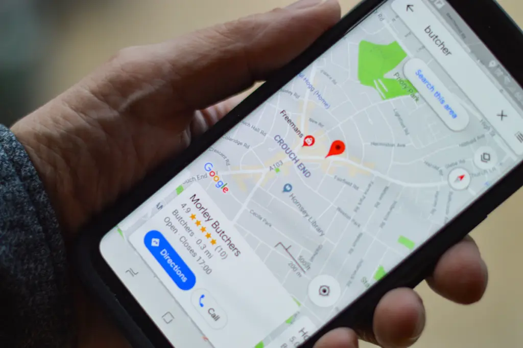 Map location pin on a digital map representing how to drop a pin in Google Maps